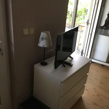 Apartment Apartman Mirjana Preko